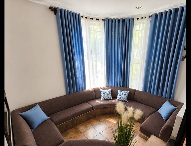 4 BEDROOM HOUSE FOR SALE IN THREE RIVERS EAST